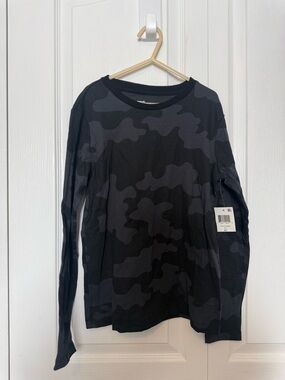 Boy’s Long Sleeve Camo Crewneck Shirt - Black/Charcoal